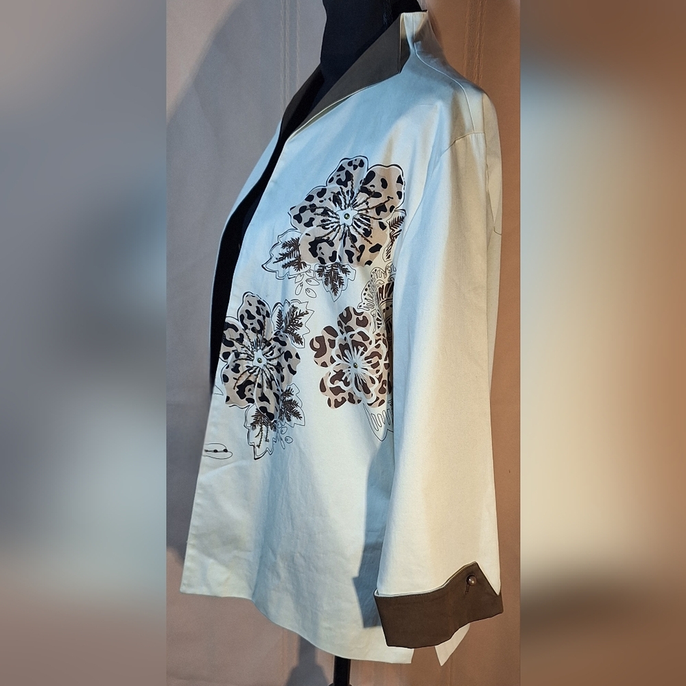 MULTIPLES Cream and Brown Floral Blazer - Picture 3 of 9